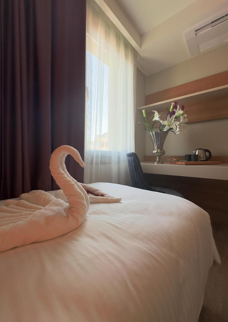 Frezya - Exclusively Woman Hotel Istanbul Exterior photo